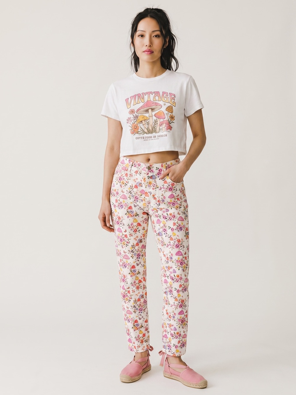 Sugar Thrillz On A Whim Mushroom Print Mom Jean Size M White Pink Floral Boho